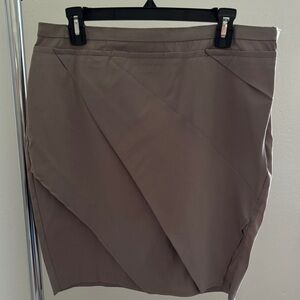 Tan Simply Vera Skirt Size 12